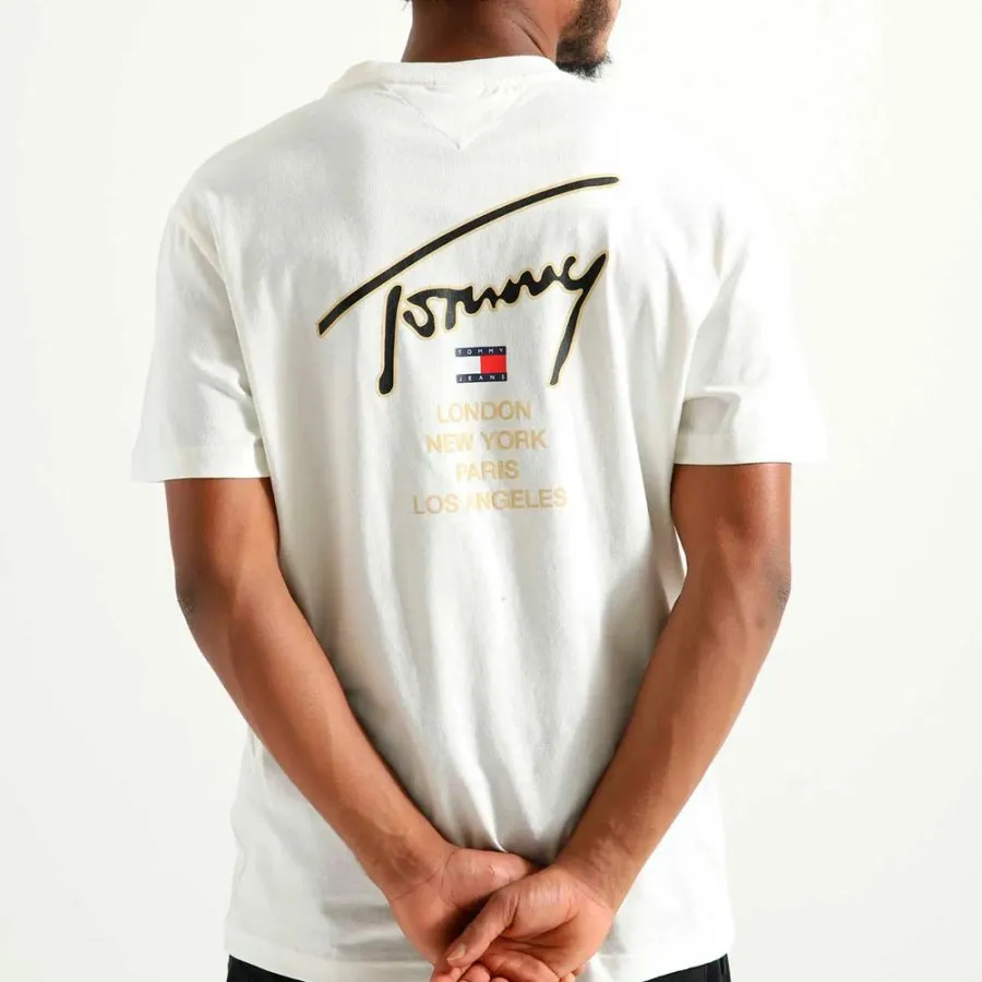 Camiseta TOMMY JEANS TJM CLSC GOLD SIGNATURE BACK TEE DM0DM17729