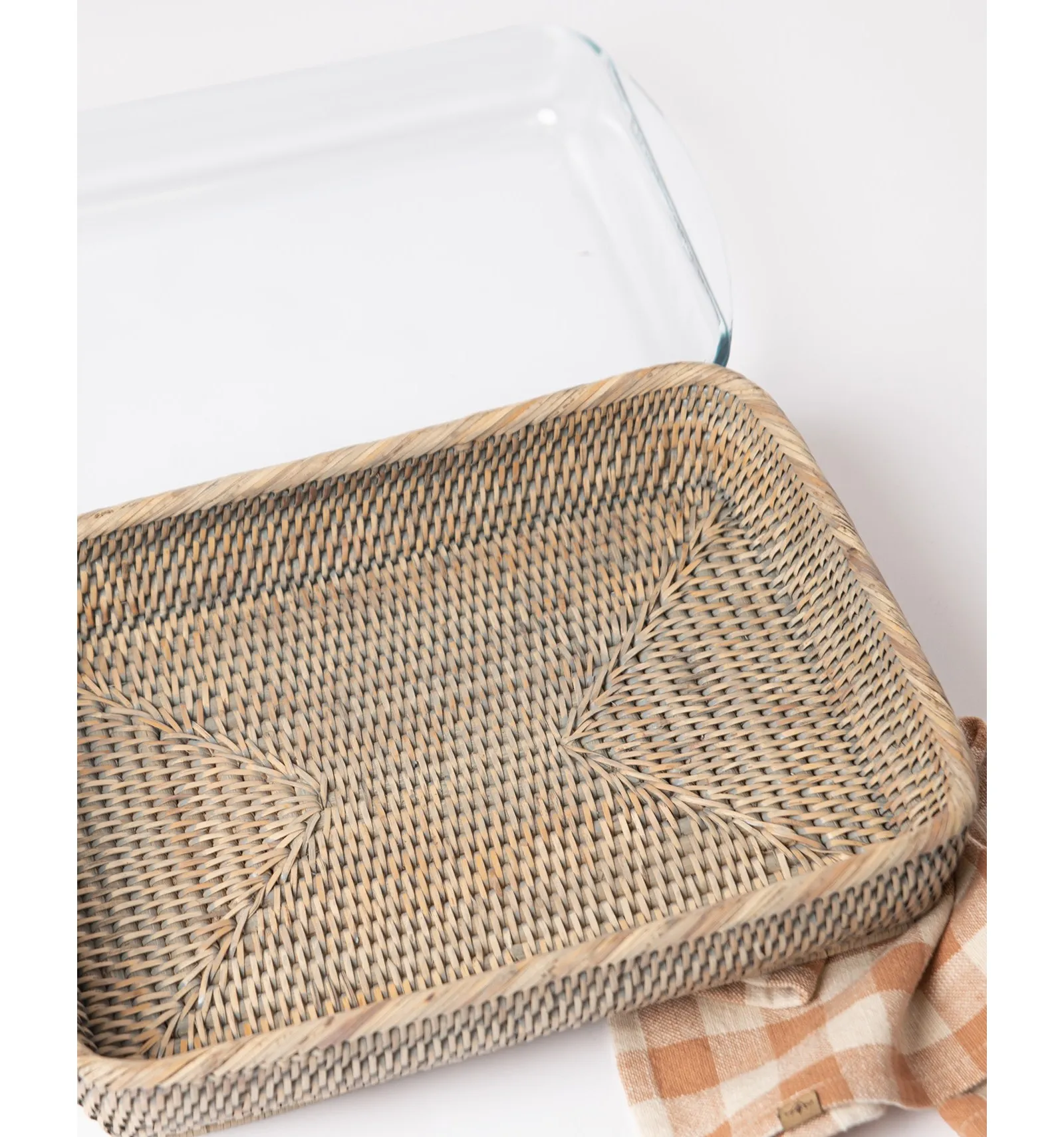 FUENTE RECTANGULAR RATTAN BAOLGI 36X26CM