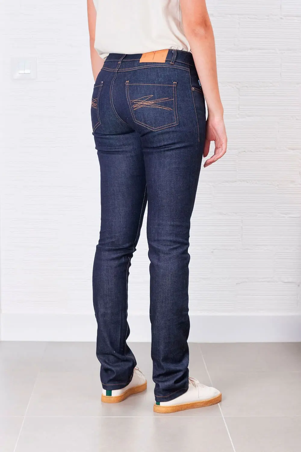 Jeans slim fit mujer índigo oscuro ecológicos