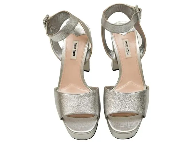 Miu Miu Zapatos de tacón Plata 