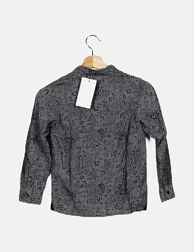 Name it Camisa gris oscura estampada