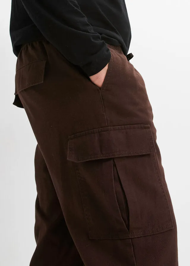 Pantalón térmico holgado con bolsillos tipo cargo y corte recto Marrón oscuro