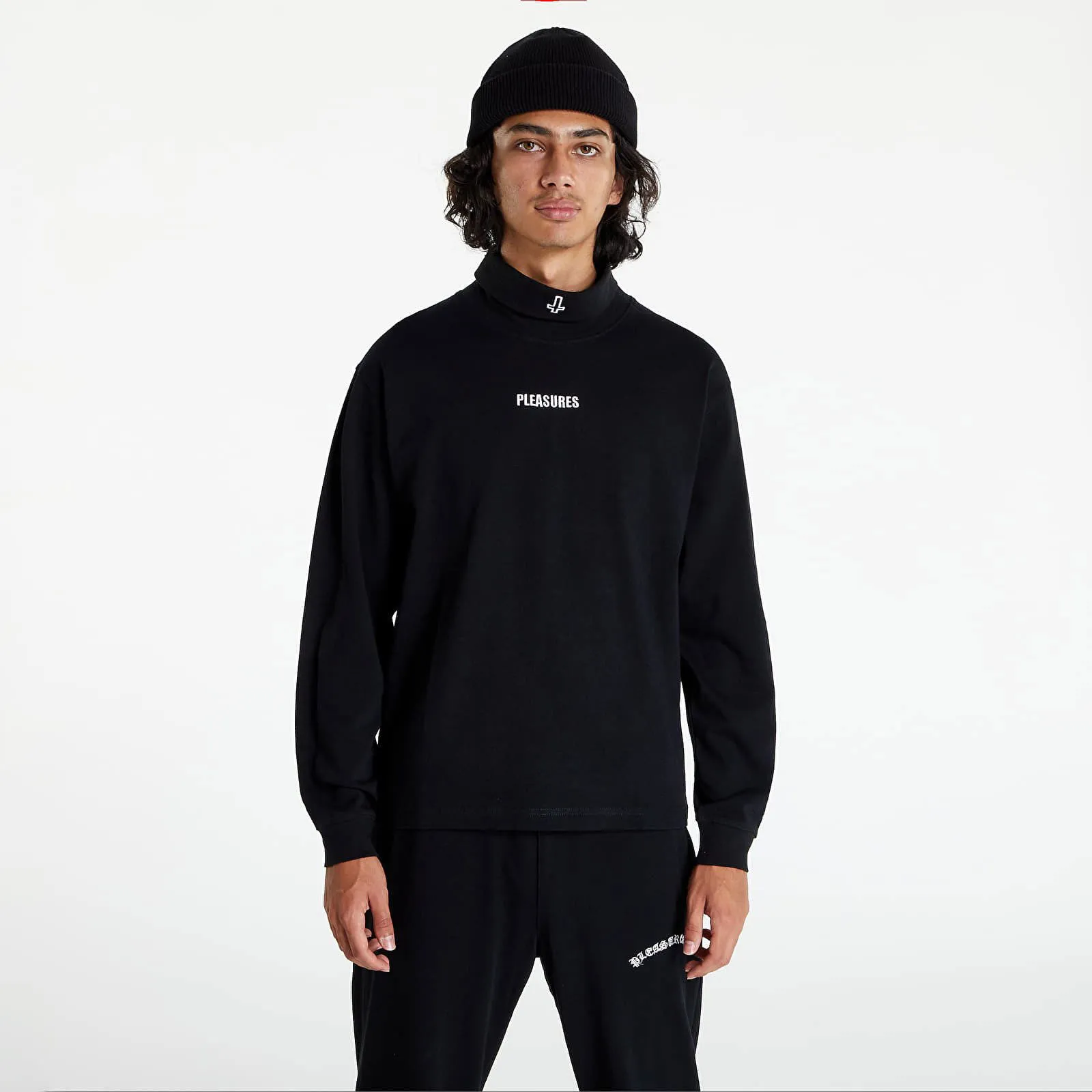 Pleasures Gathering Turtle Neck Long Sleeve