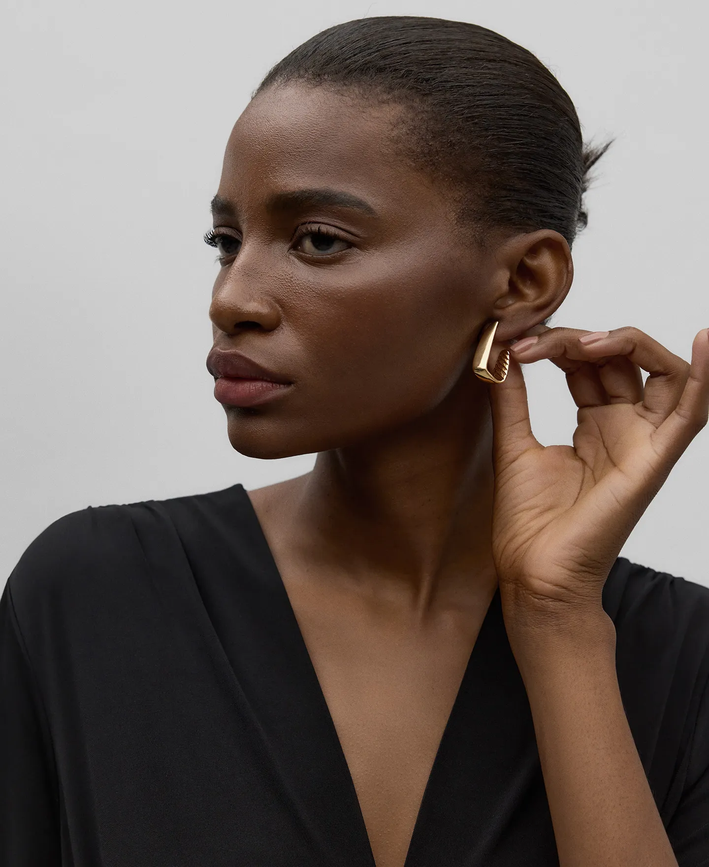 Rectangular hoop earrings woman