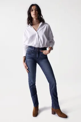 Secret push-in slimming-effect washed jeans