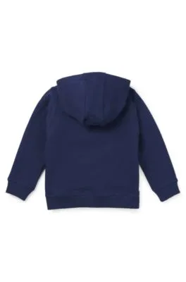 Sudadera para niños en algodón con capucha y detalle de logo apilado