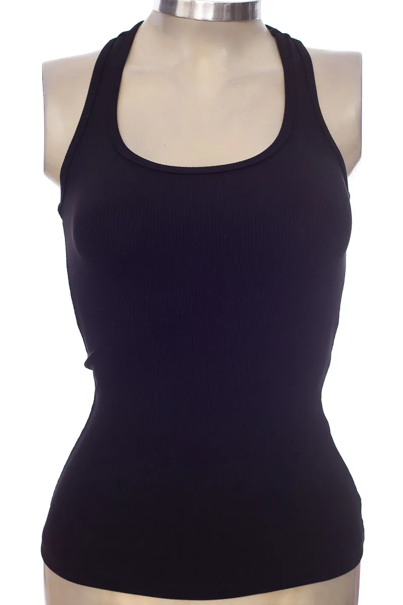 Top / Camiseta color Negro - Studio F