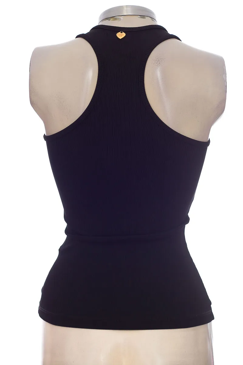 Top / Camiseta color Negro - Studio F