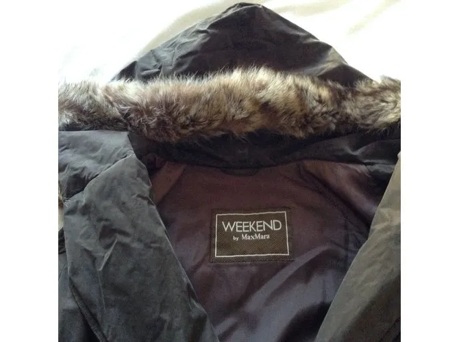 Weekend Max Mara Abrigo de invierno Castaño 