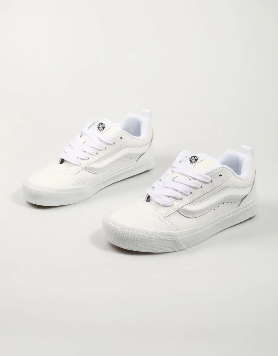  zapatillas VANS Knu Skool en Blanco 84313